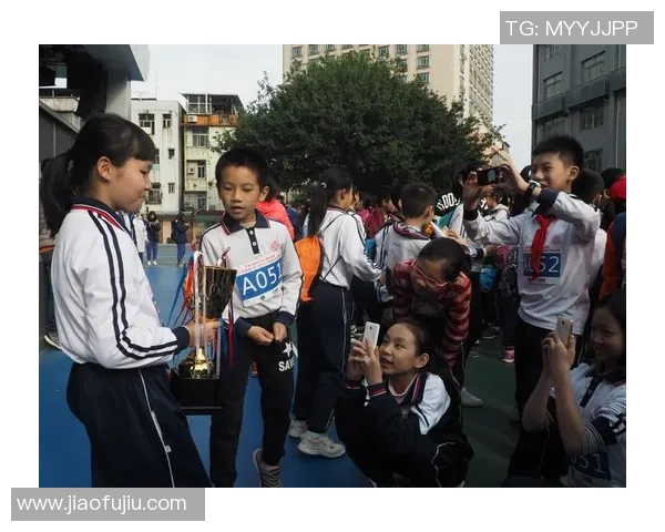 成都街舞队在世界攀岩锦标赛中的精彩表现与比赛经验分析